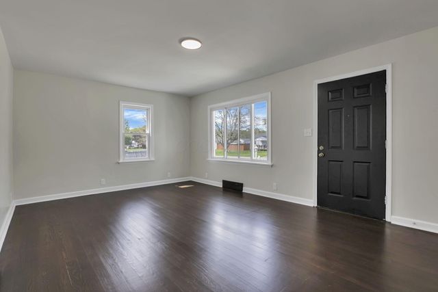 347 Wayne Avenue, Newark, OH 43055