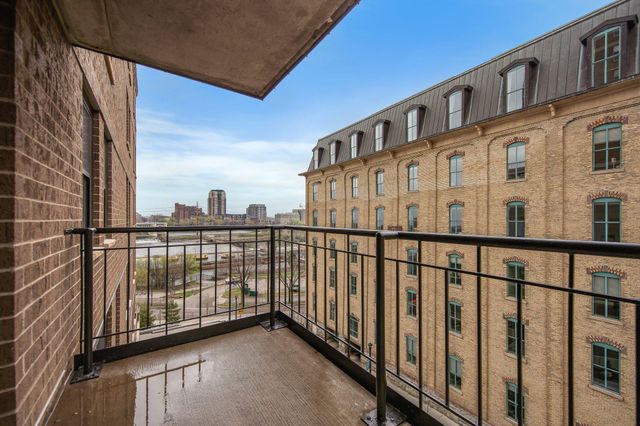 401 S 1st Street 401, Minneapolis, MN 55401