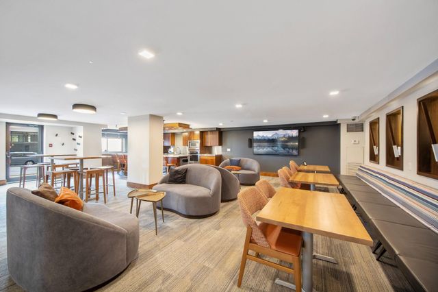 401 S 1st Street 401, Minneapolis, MN 55401