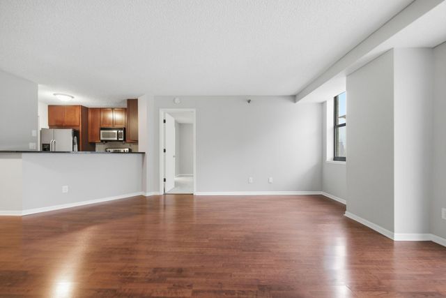 401 S 1st Street 401, Minneapolis, MN 55401