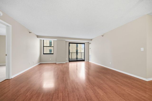 401 S 1st Street 401, Minneapolis, MN 55401