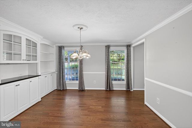 2909 BLUE ROBIN CT, Oak Hill, VA 20171