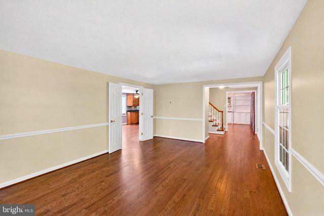 2909 BLUE ROBIN CT, Oak Hill, VA 20171