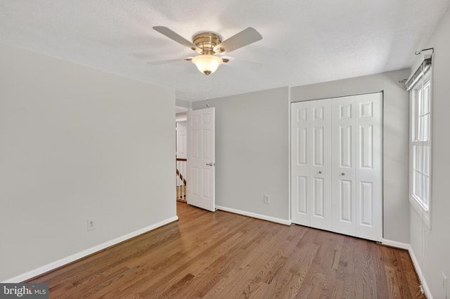 2909 BLUE ROBIN CT, Oak Hill, VA 20171