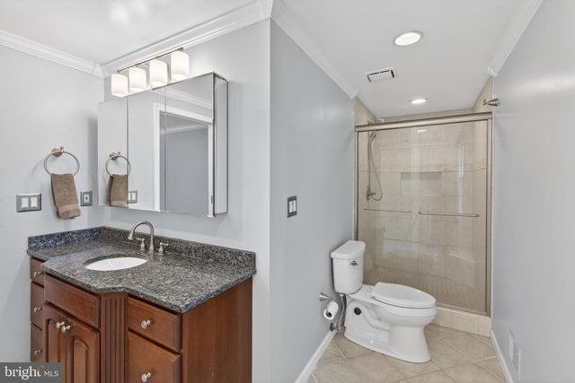 2909 BLUE ROBIN CT, Oak Hill, VA 20171