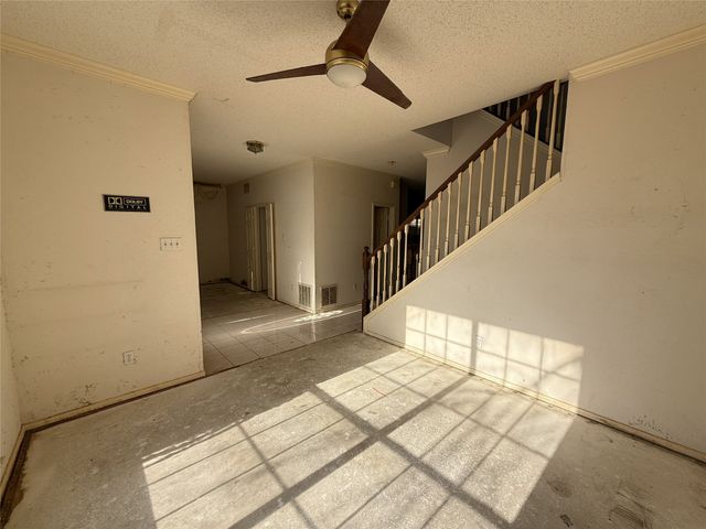 7606 Glenstone Street, Rowlett, TX 75089