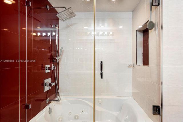 5151 Collins Ave 1420, Miami Beach, FL 33140