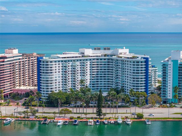 5151 Collins Ave 1420, Miami Beach, FL 33140
