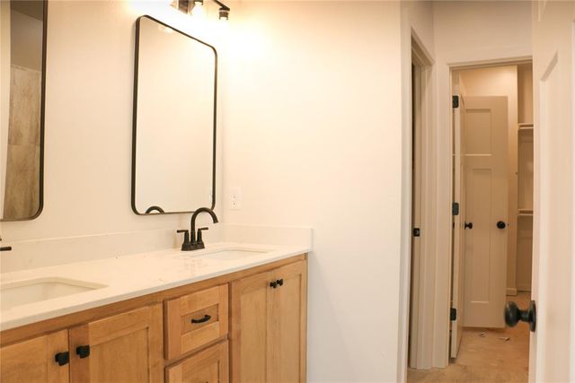 1210 Tawny Hills Road, Piedmont, OK 73078