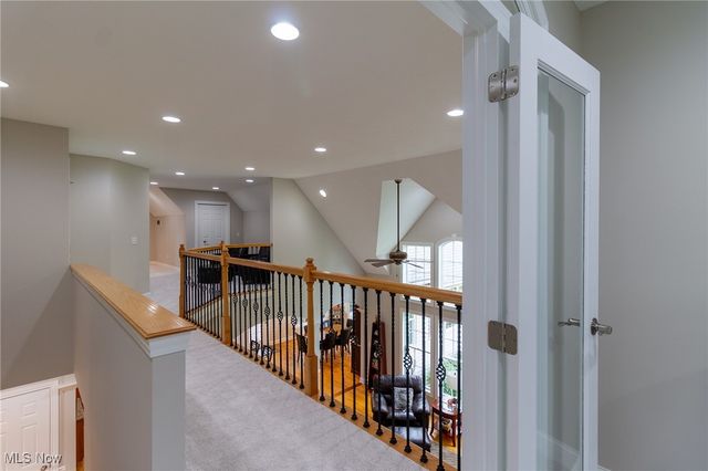 257 Sapphire Lane, Streetsboro, OH 44241