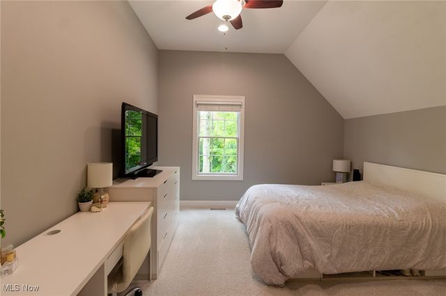 257 Sapphire Lane, Streetsboro, OH 44241