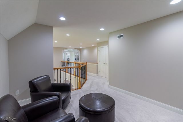 257 Sapphire Lane, Streetsboro, OH 44241