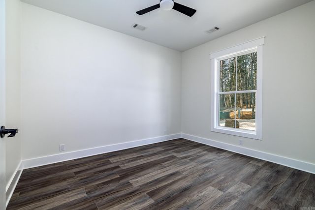 42 Tomelloso Way, Hot Springs Village, AR 71909