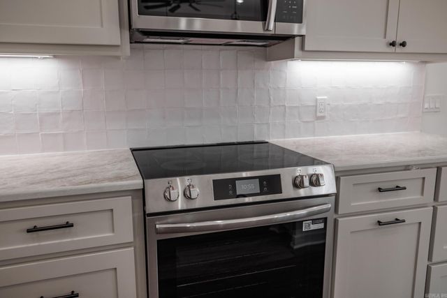 42 Tomelloso Way, Hot Springs Village, AR 71909