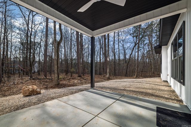 42 Tomelloso Way, Hot Springs Village, AR 71909