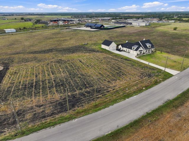 1951 County Road 2162, Caddo Mills, TX 75135
