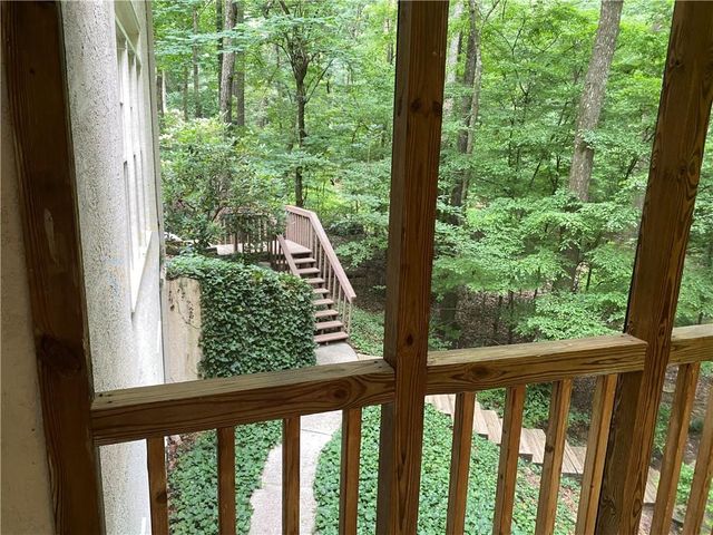281 Oak Hammock Drive NW, Kennesaw, GA 30152