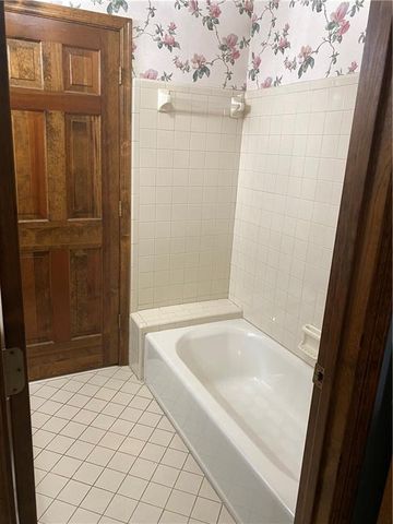 281 Oak Hammock Drive NW, Kennesaw, GA 30152