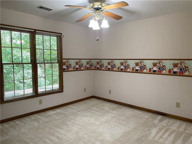 281 Oak Hammock Drive NW, Kennesaw, GA 30152