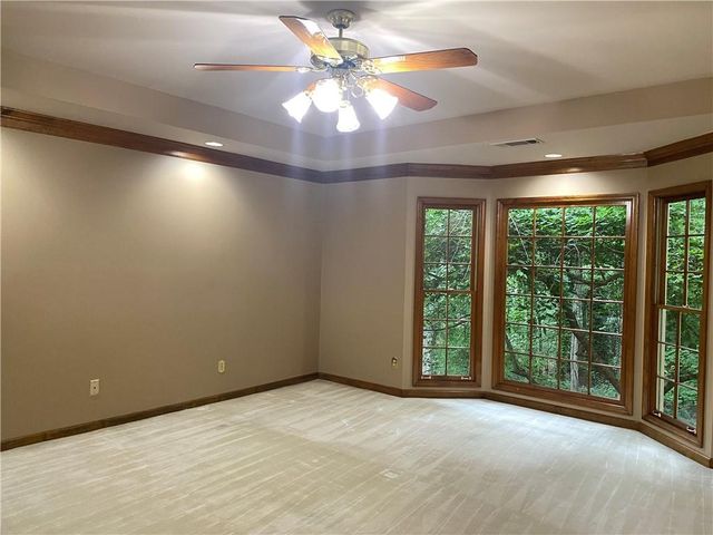 281 Oak Hammock Drive NW, Kennesaw, GA 30152