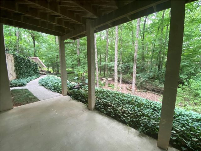 281 Oak Hammock Drive NW, Kennesaw, GA 30152