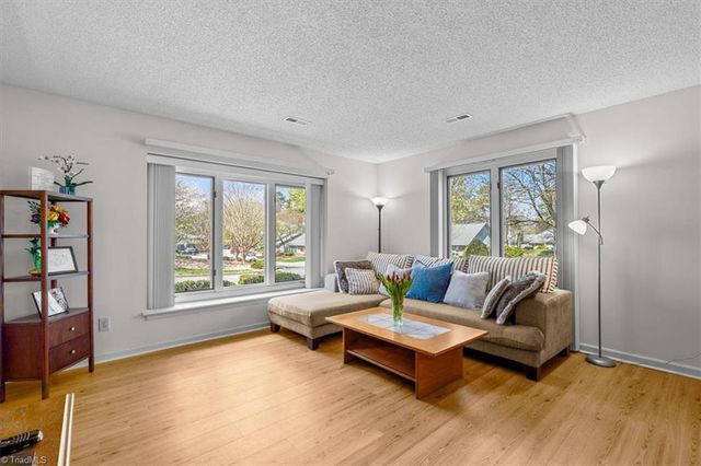 2612 Spring Bridge Circle, Greensboro, NC 27410