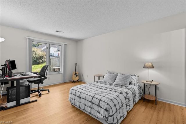 2612 Spring Bridge Circle, Greensboro, NC 27410