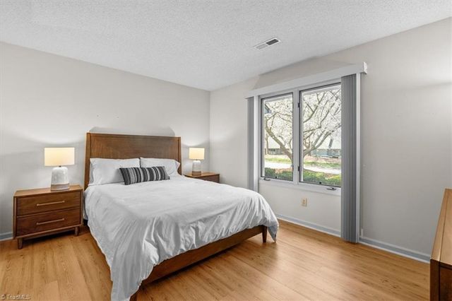 2612 Spring Bridge Circle, Greensboro, NC 27410