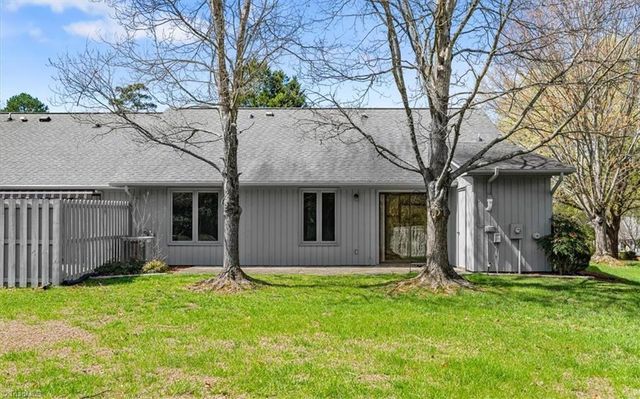 2612 Spring Bridge Circle, Greensboro, NC 27410