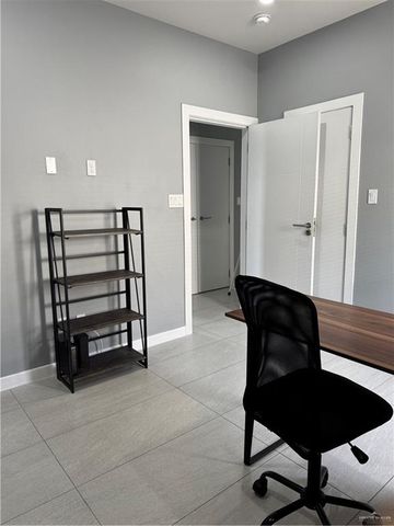 2022 Summerland Lane 4, Edinburg, TX 78541