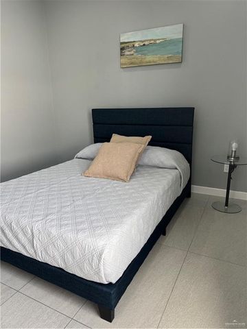 2022 Summerland Lane 4, Edinburg, TX 78541