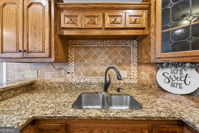 1211 Parham Town Road, Bowman, GA 30624