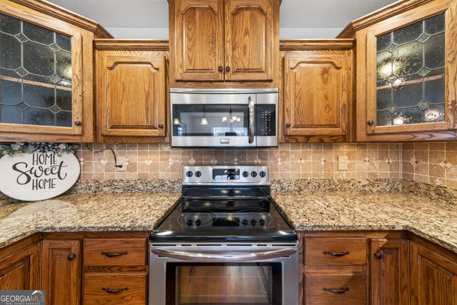 1211 Parham Town Road, Bowman, GA 30624