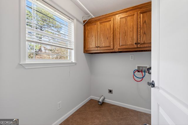 1211 Parham Town Road, Bowman, GA 30624