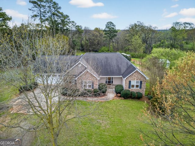 1211 Parham Town Road, Bowman, GA 30624