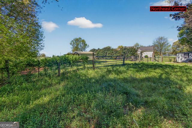 1211 Parham Town Road, Bowman, GA 30624