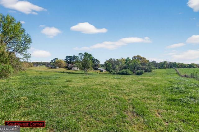 1211 Parham Town Road, Bowman, GA 30624