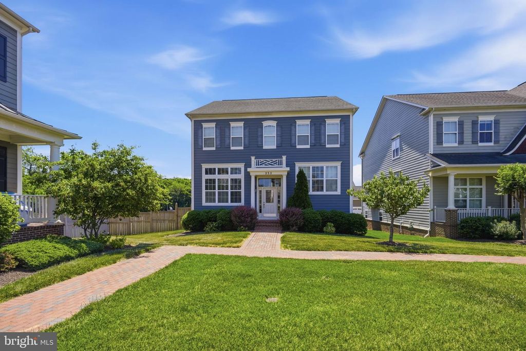 Image 35 of property listing at 232 EVELYNE ST, Chester, MD 21619