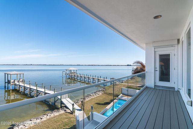 1870 Harbor Point Drive, Merritt Island, FL 32952