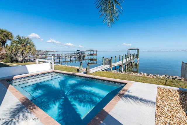 1870 Harbor Point Drive, Merritt Island, FL 32952