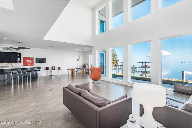 1870 Harbor Point Drive, Merritt Island, FL 32952