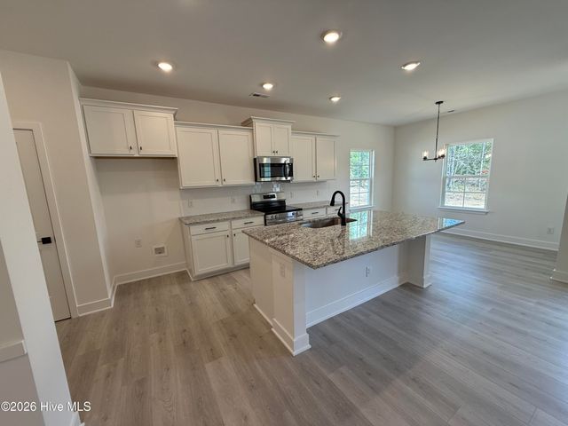 2101 Sandbrook Loop, Leland, NC 28451