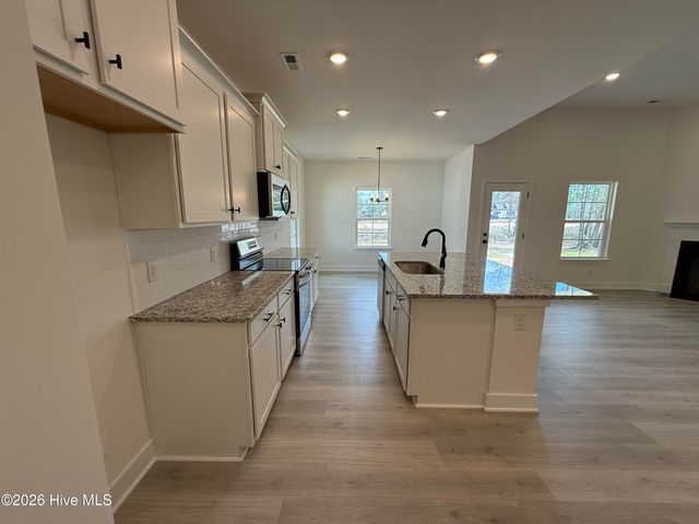 2101 Sandbrook Loop, Leland, NC 28451