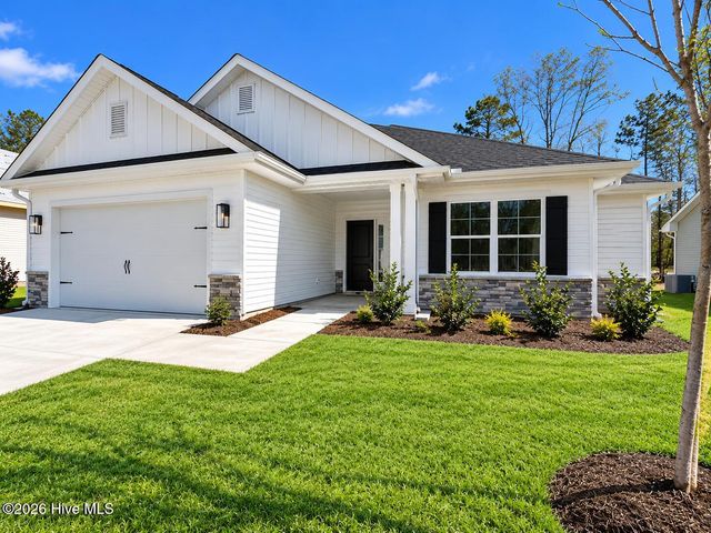 2101 Sandbrook Loop, Leland, NC 28451
