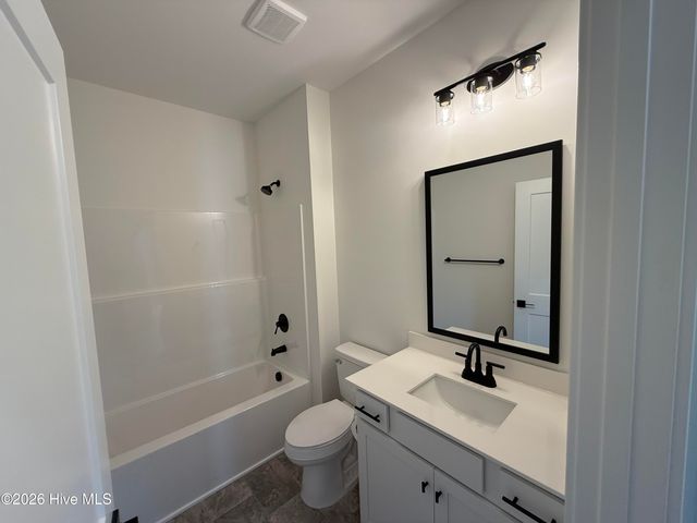 2101 Sandbrook Loop, Leland, NC 28451