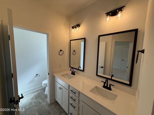 2101 Sandbrook Loop, Leland, NC 28451