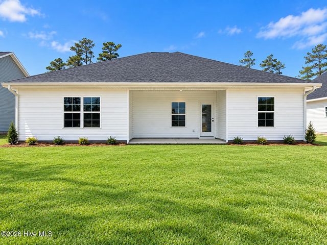 2101 Sandbrook Loop, Leland, NC 28451