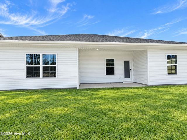 2101 Sandbrook Loop, Leland, NC 28451