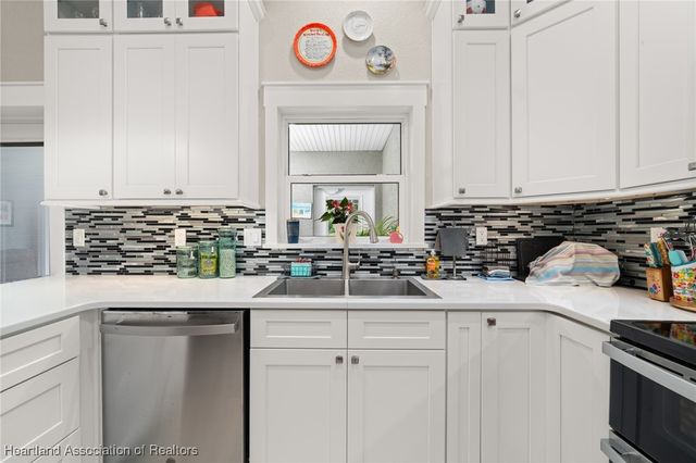 340 W Peabody Circle, Avon Park, FL 33825