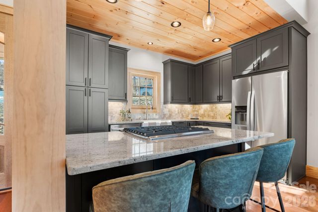 171 Pleasant View Drive, Vilas, NC 28692